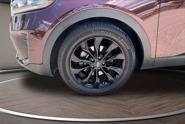 Used 2020 Kia Sorento S FWD image 9