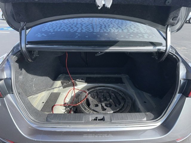 Used 2021 Nissan Sentra SV image 8