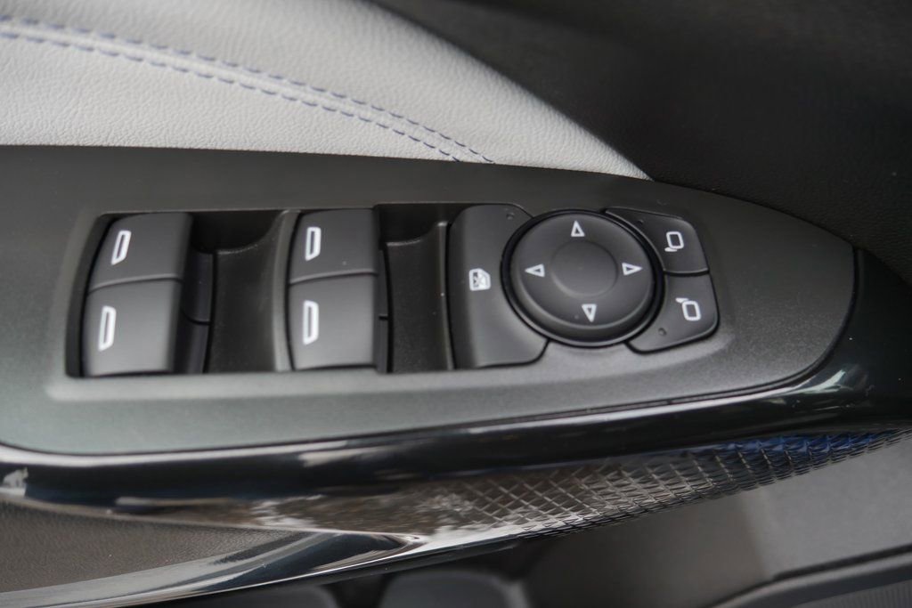 Used 2024 Chevrolet Trax LT w/ Driver Confidence Package image 28