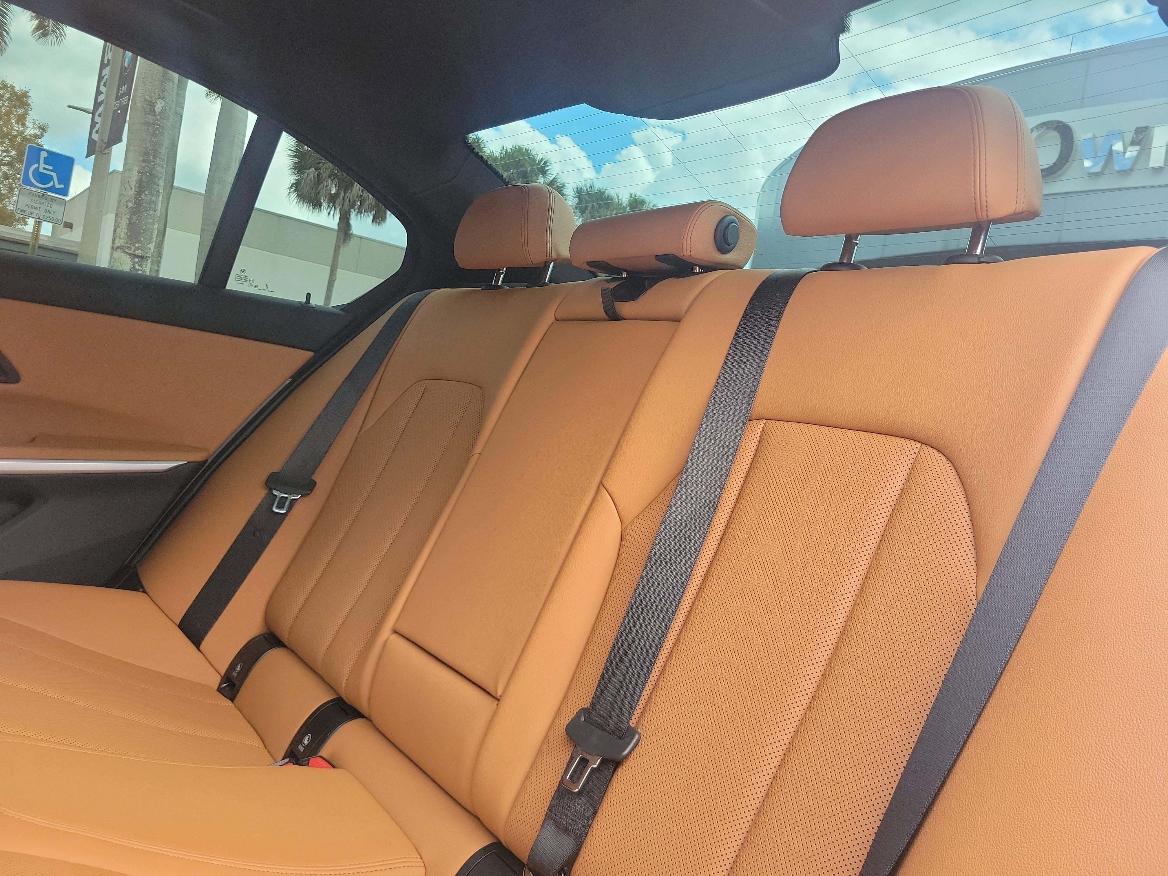 Certified 2024 BMW 330i Sedan w/ Convenience Package RWD image 10