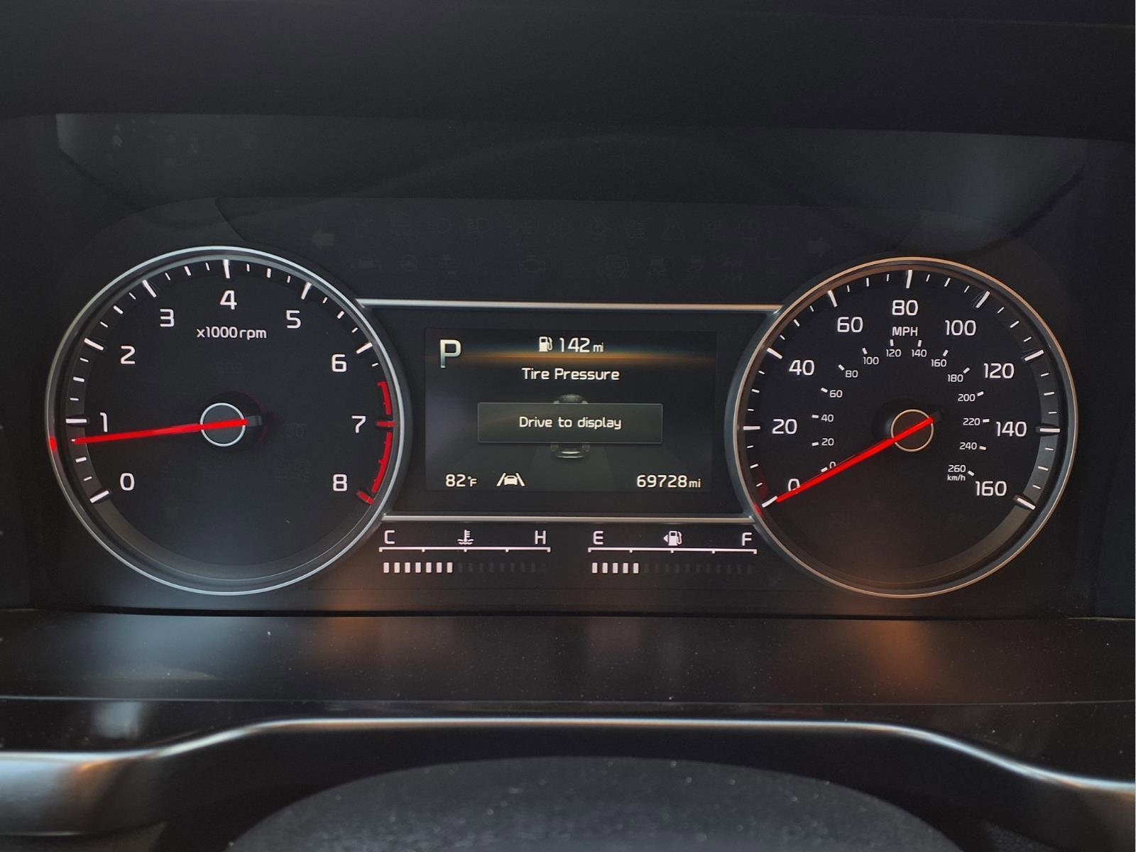 Used 2023 Kia Sorento LX image 18