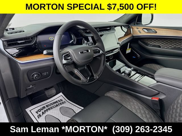 New 2026 Jeep Grand Cherokee L Summit w/ Obsidian Package AWD/4WD image 9