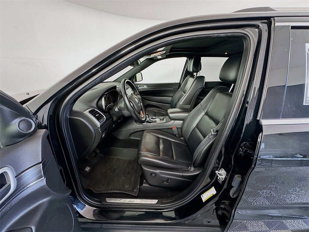 Used 2021 Jeep Grand Cherokee Limited image 21