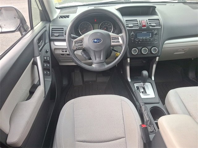 Used 2014 Subaru Forester 2.5i Premium image 11
