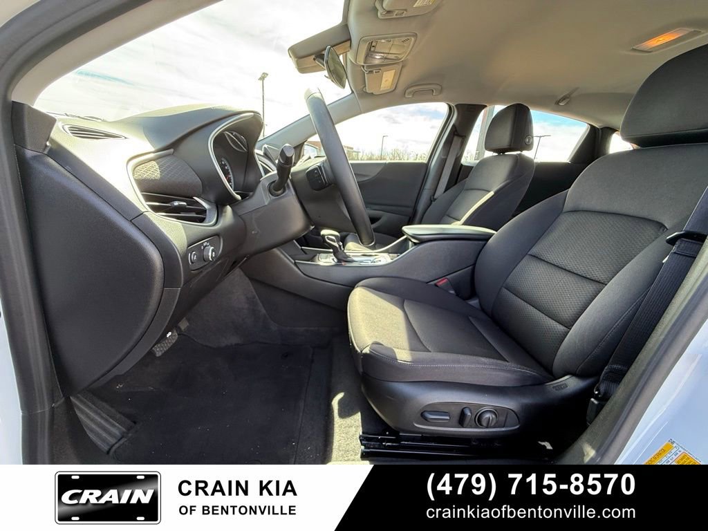 Used 2024 Chevrolet Malibu RS image 9
