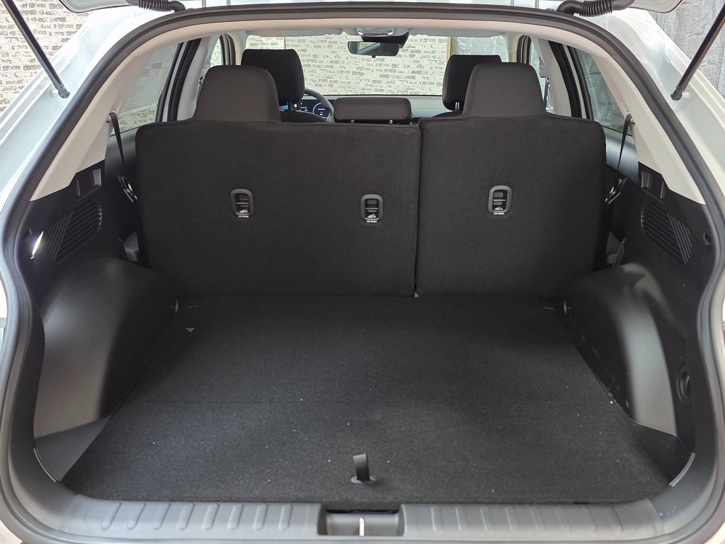 New 2026 Hyundai Ioniq 5 SE image 14