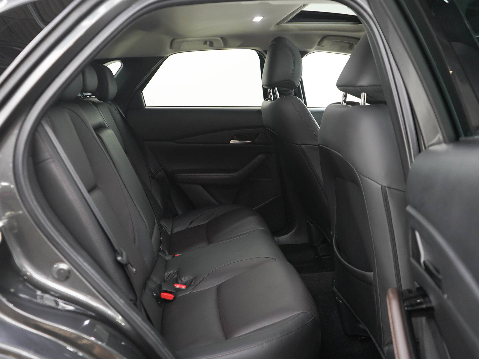 Used 2020 MAZDA CX-30 AWD w/ Premium Package image 12