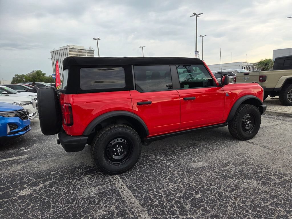 Used 2023 Ford Bronco Black Diamond AWD/4WD image 15