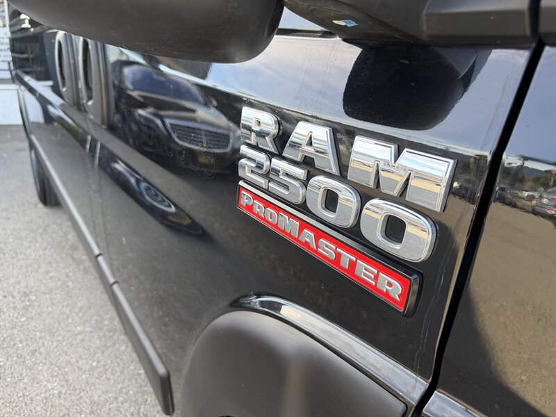 Used 2021 RAM ProMaster 2500 w/ Convenience Group FWD image 26