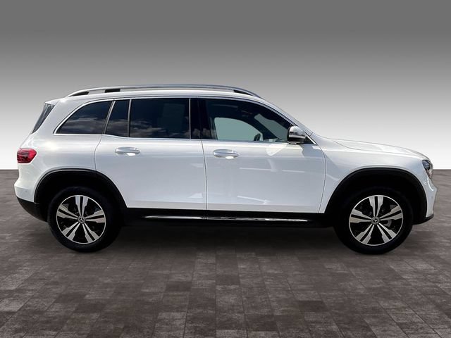 Used 2026 Mercedes-Benz GLB 250 4MATIC image 8