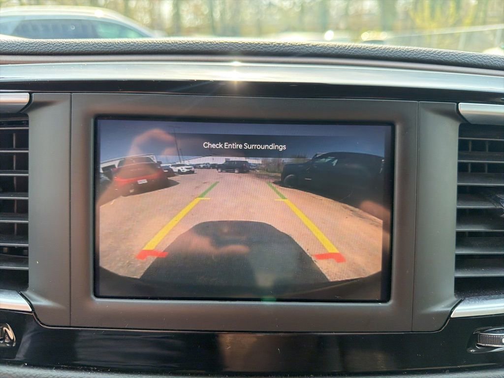 Used 2023 Chrysler Voyager LX image 19