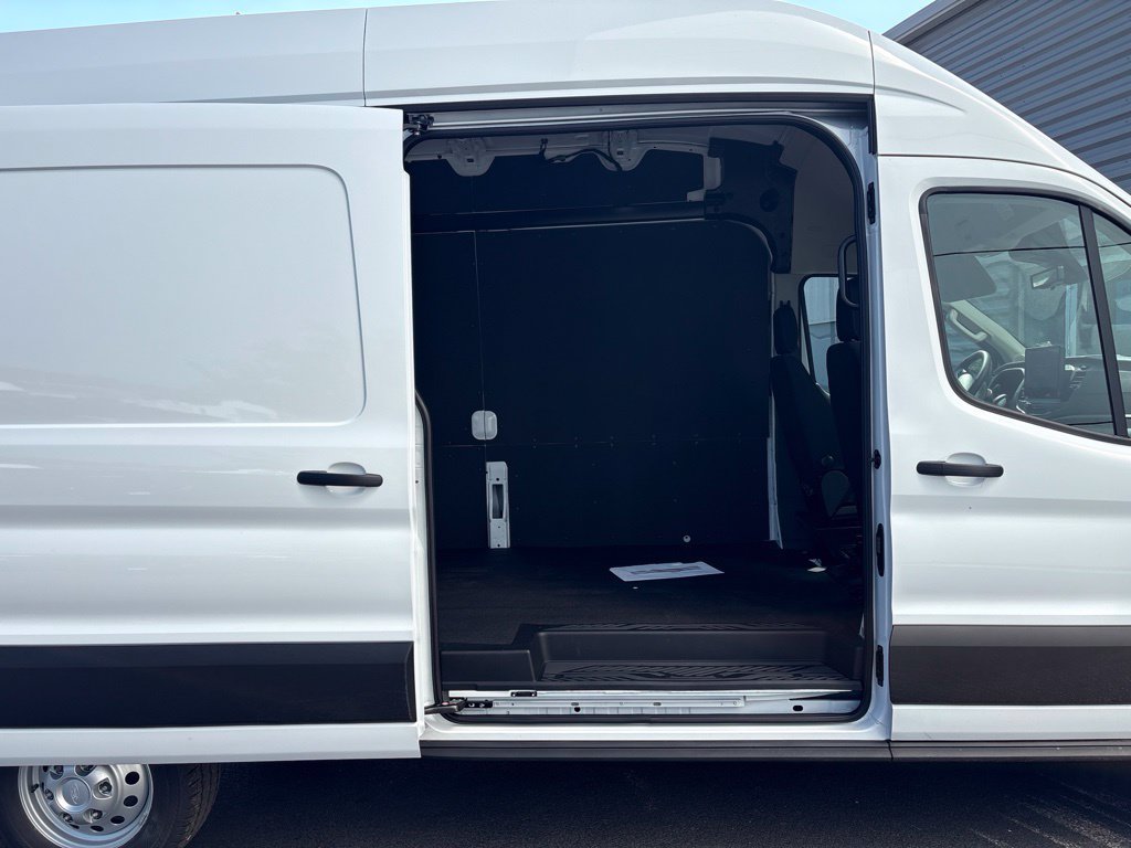 New 2027 Ford Transit 250 148 High Roof AWD image 12