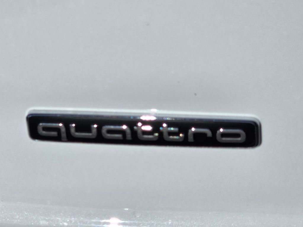 Used 2026 Audi Q8 Premium Plus image 32