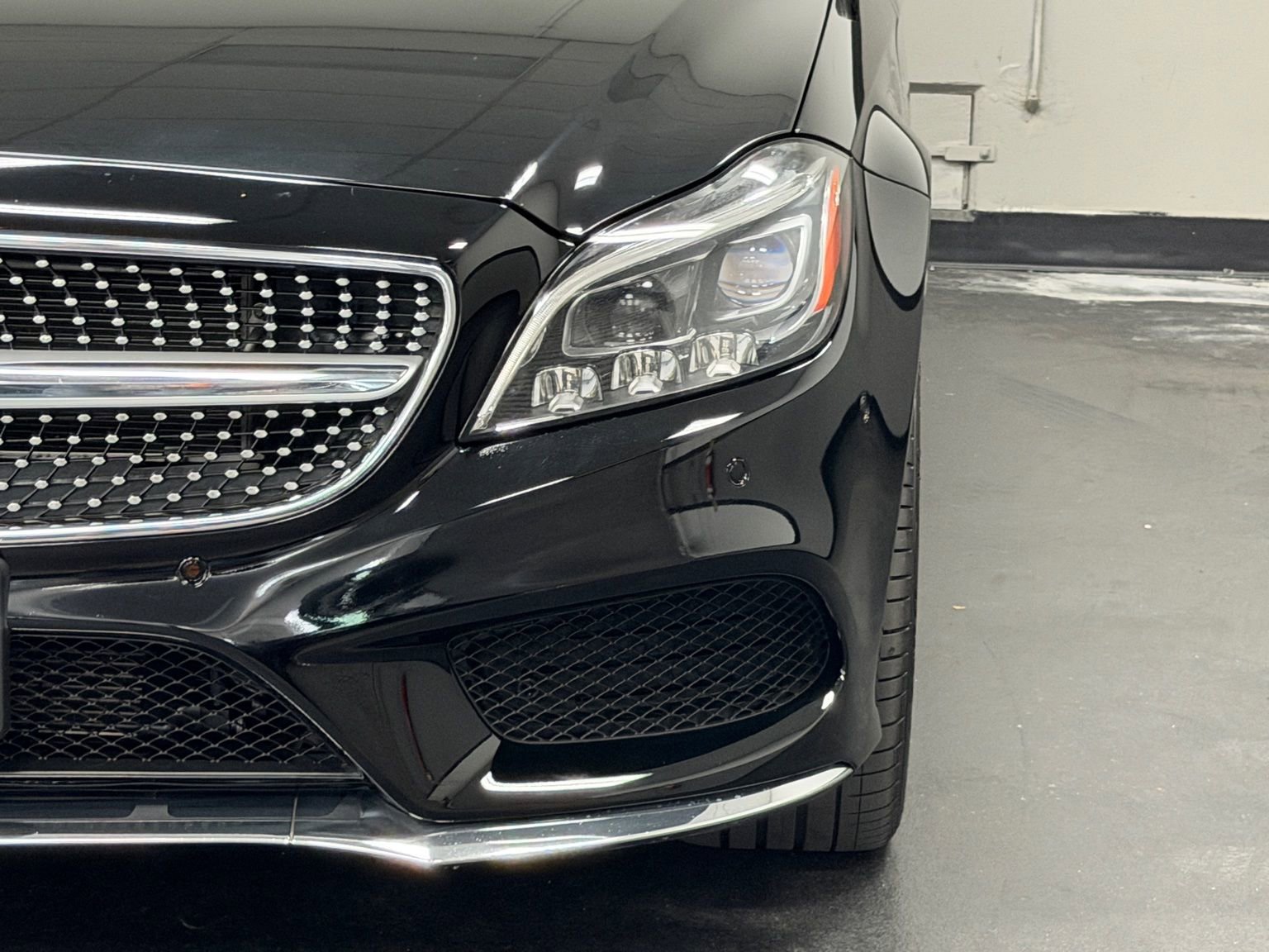 Used 2017 Mercedes-Benz CLS 550 image 8