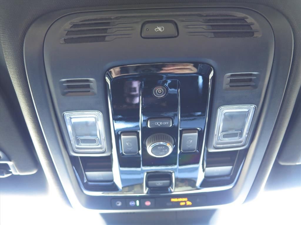 New 2026 Cadillac Escalade Luxury w/ Touring Package image 21