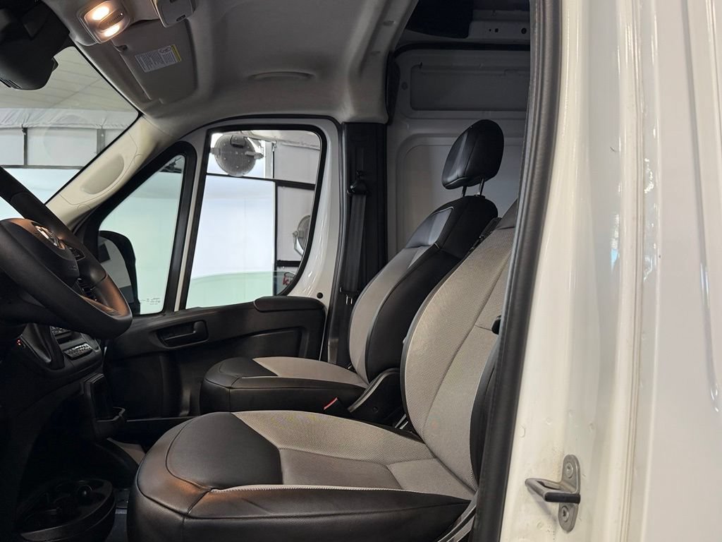 Used 2026 RAM ProMaster 2500 w/ Convenience Group FWD image 20