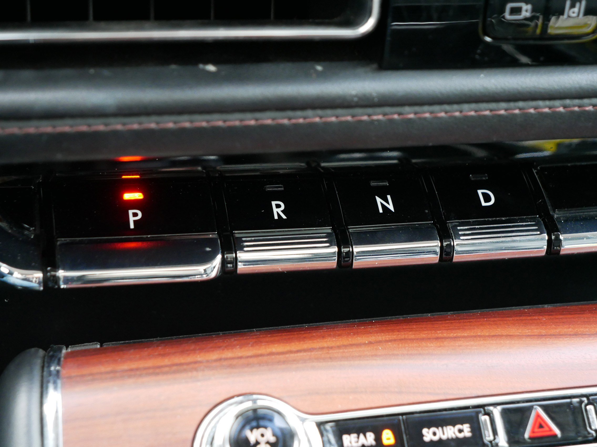 Used 2022 Lincoln Aviator Reserve w/ Elements Package Plus image 24