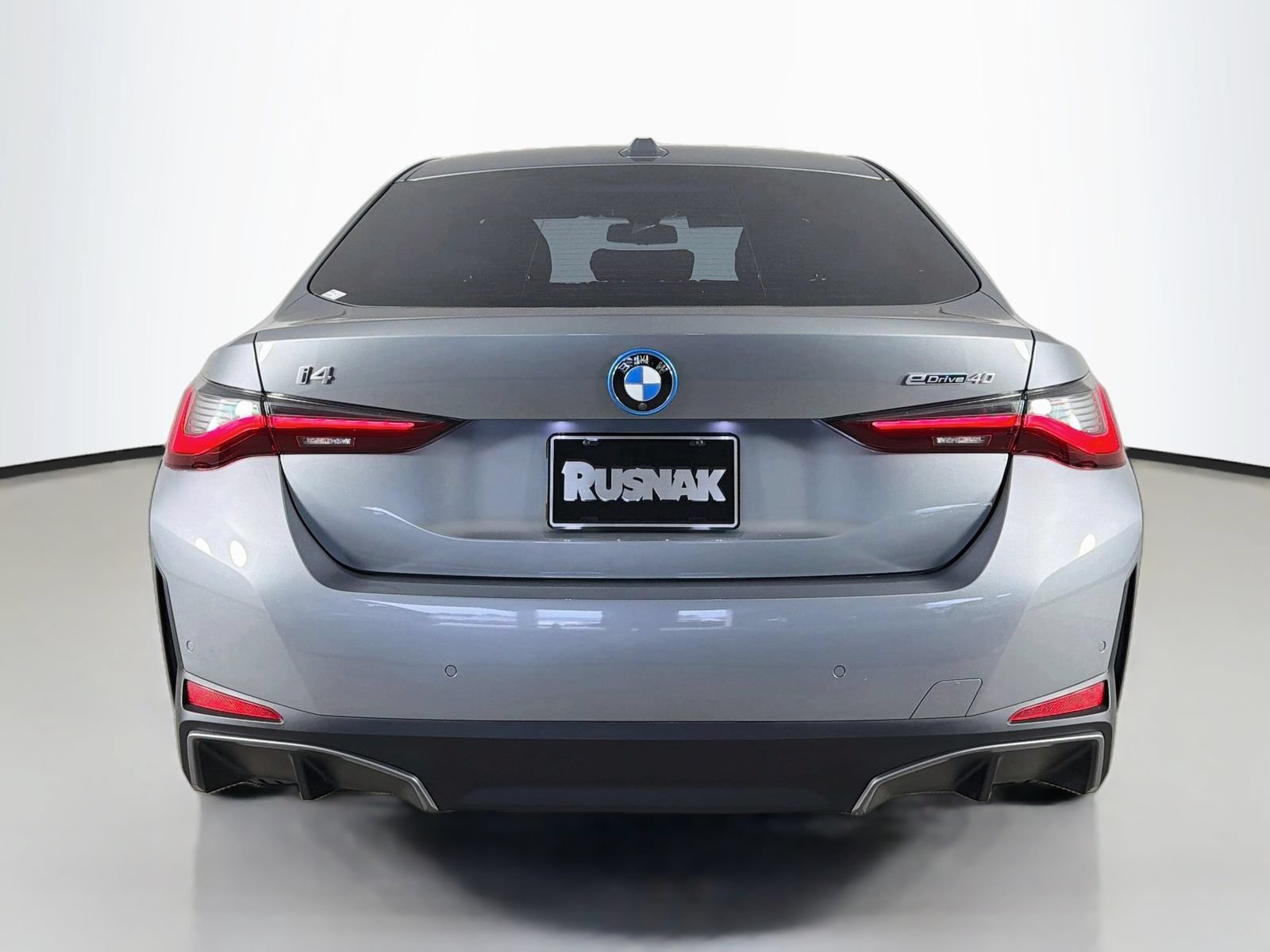Certified 2023 BMW i4 eDrive40 w/ Premium Package RWD image 6