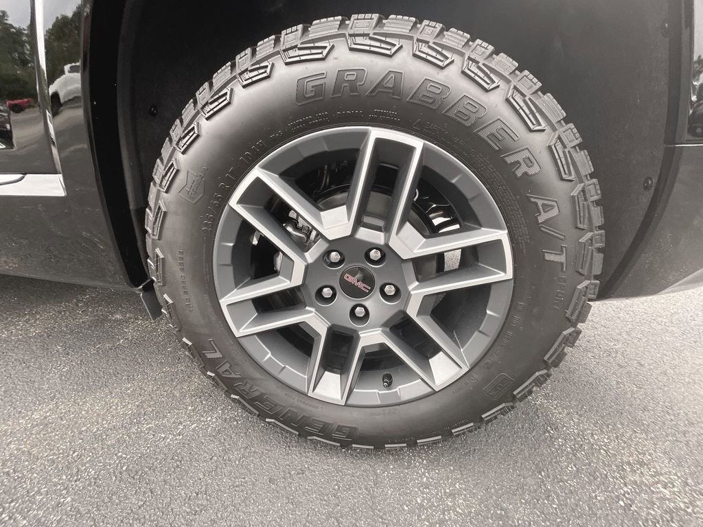 New 2026 GMC Terrain AT4 w/ Convenience Package III image 41