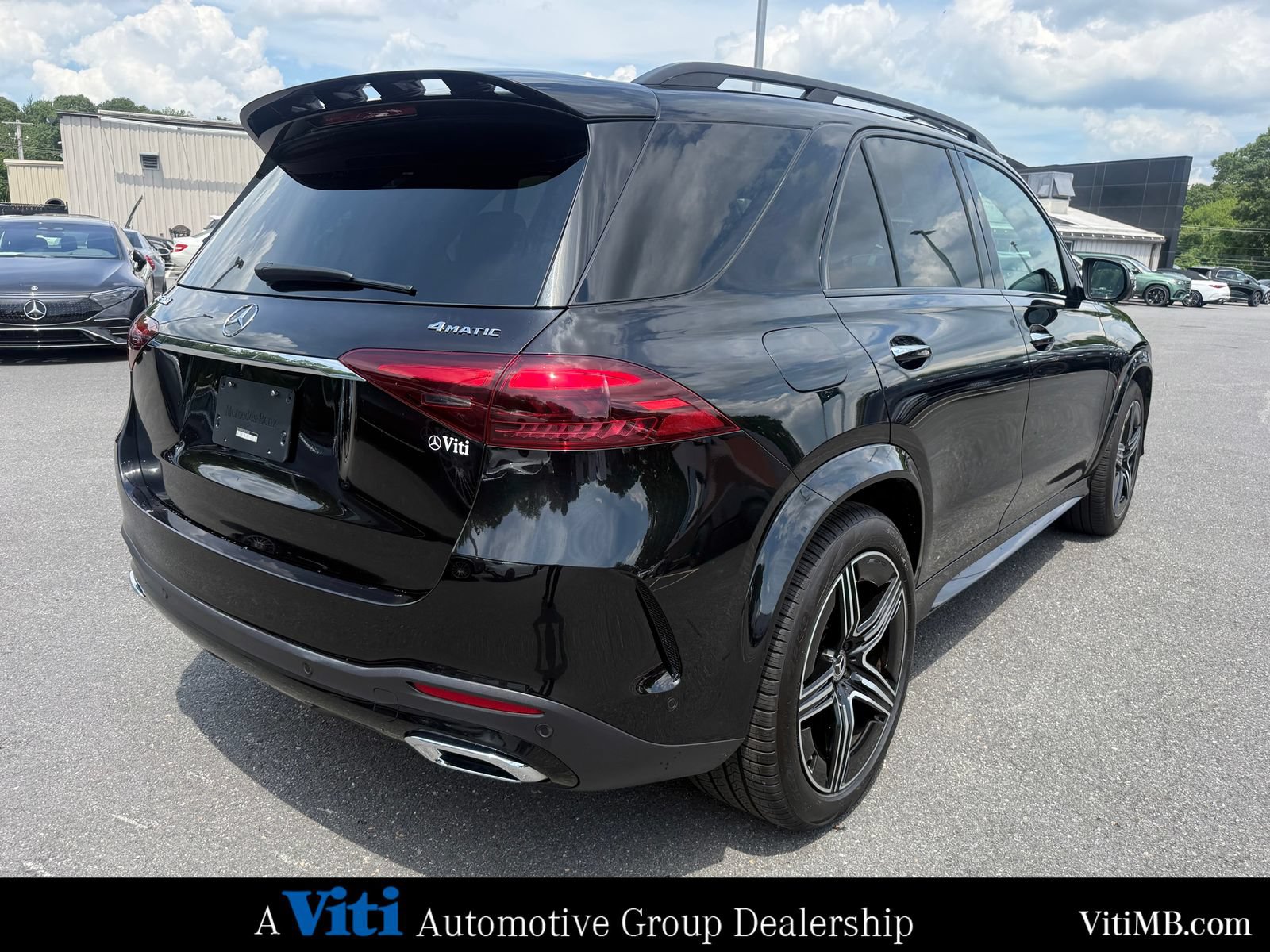 Certified 2025 Mercedes-Benz GLE 350 4MATIC w/ AMG Line Exterior image 8