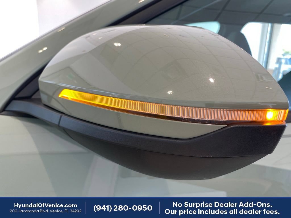Certified 2023 Hyundai Santa Cruz SEL FWD image 13