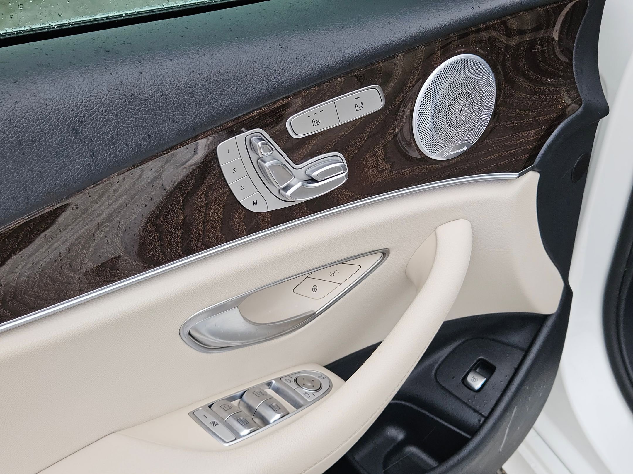 Used 2020 Mercedes-Benz E 350 Sedan image 12