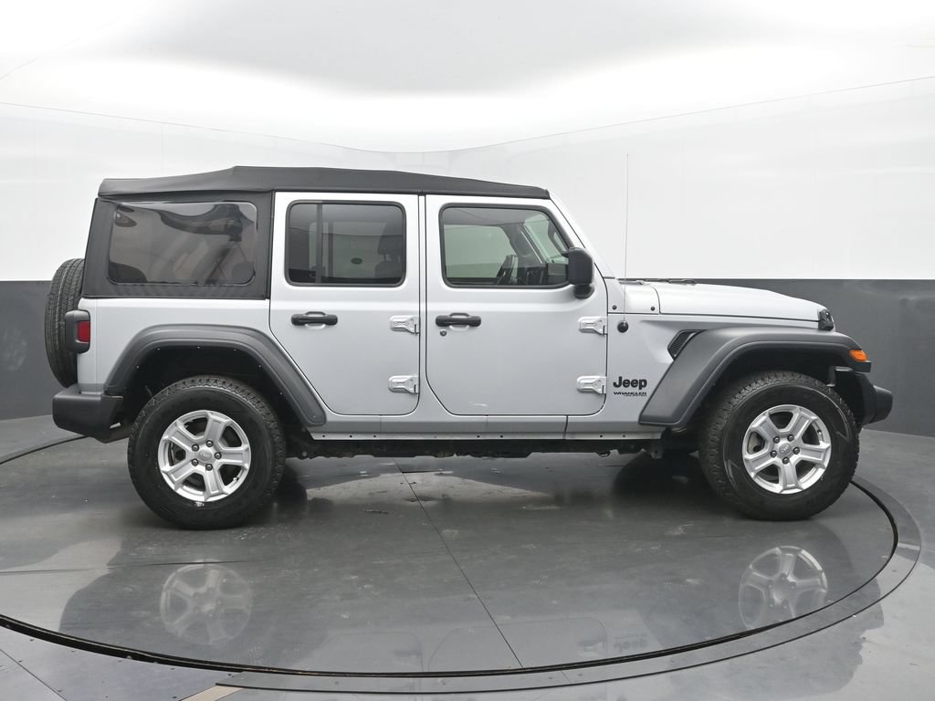 Used 2022 Jeep Wrangler Unlimited Sport AWD/4WD image 7