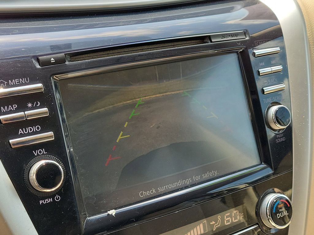 Used 2017 Nissan Murano SV image 23