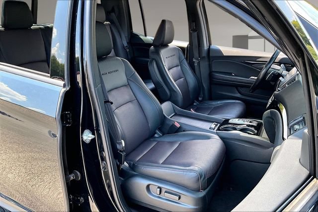 Certified 2022 Honda Ridgeline Black Edition image 26