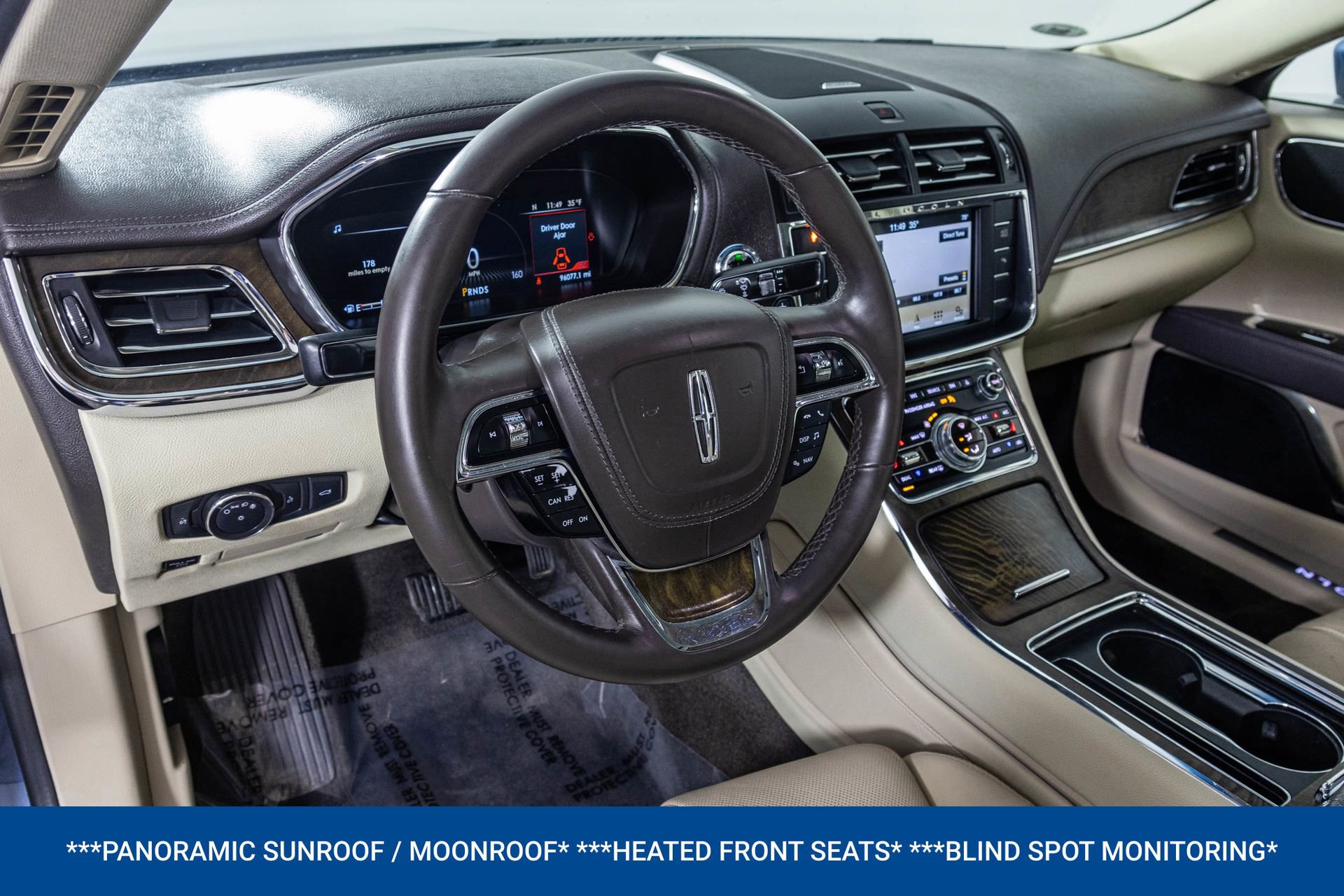 Used 2018 Lincoln Continental Select image 4