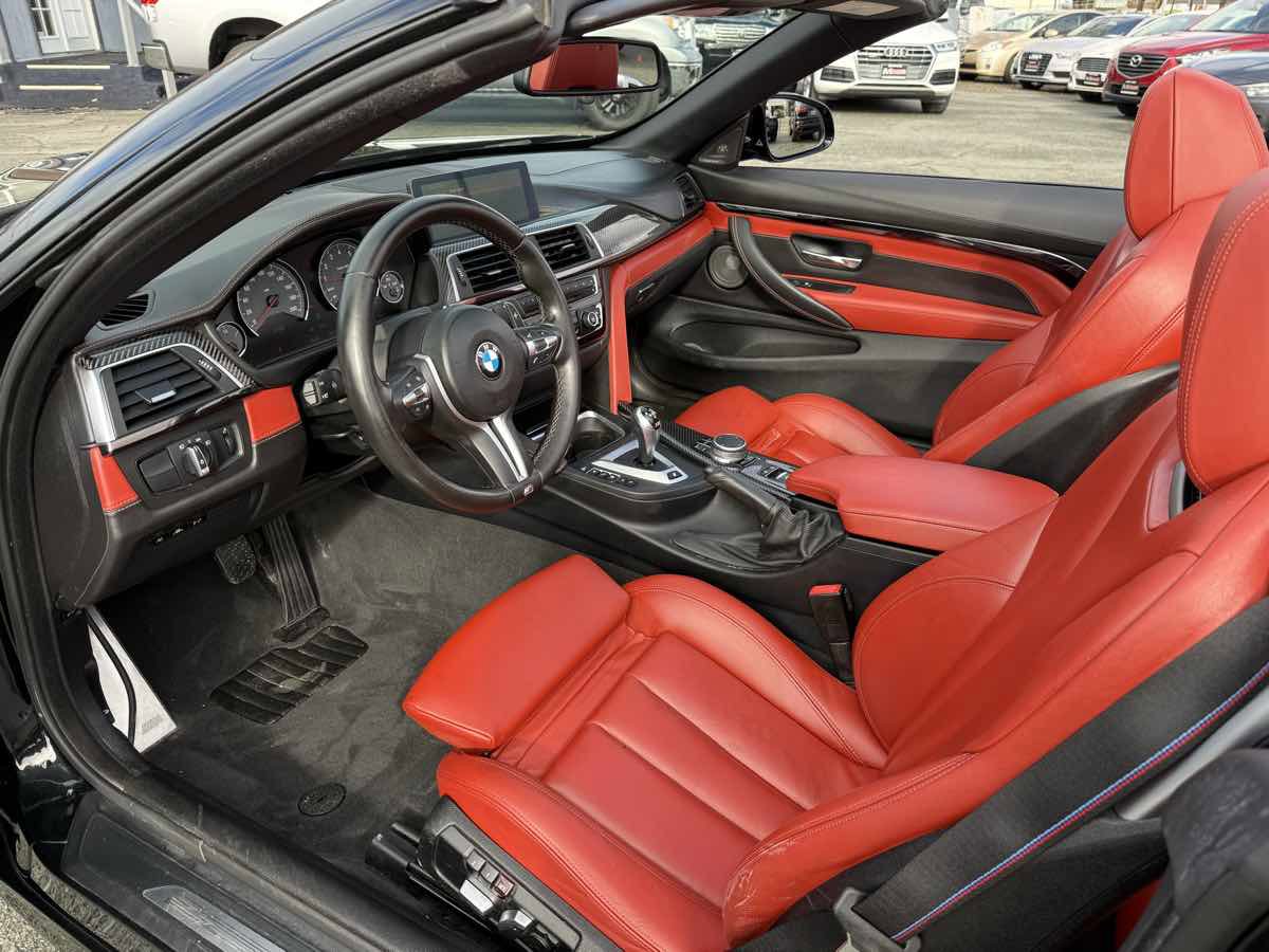 Used 2018 BMW M4 Convertible w/ Competition Package image 5