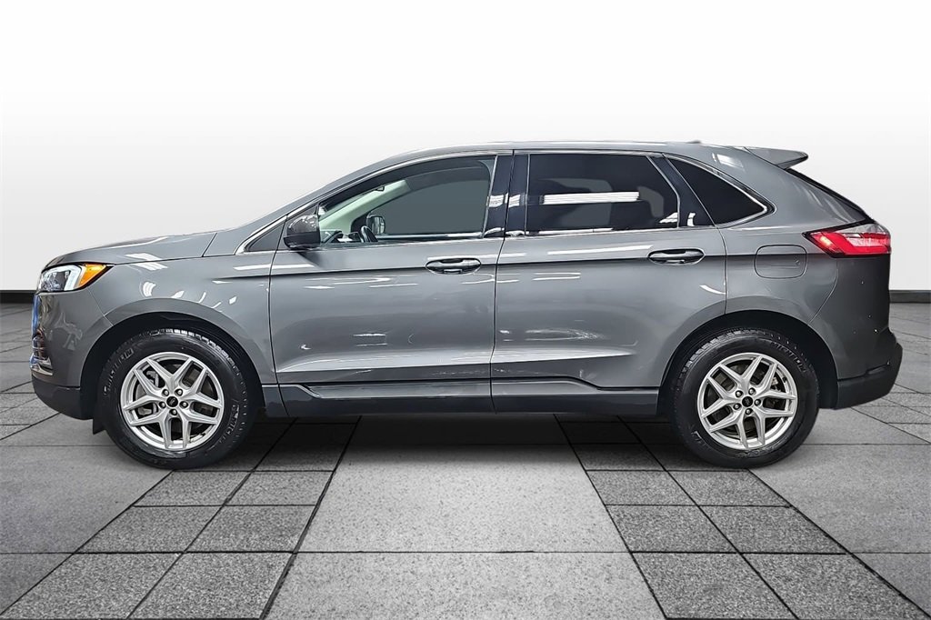Used 2024 Ford Edge SEL image 8