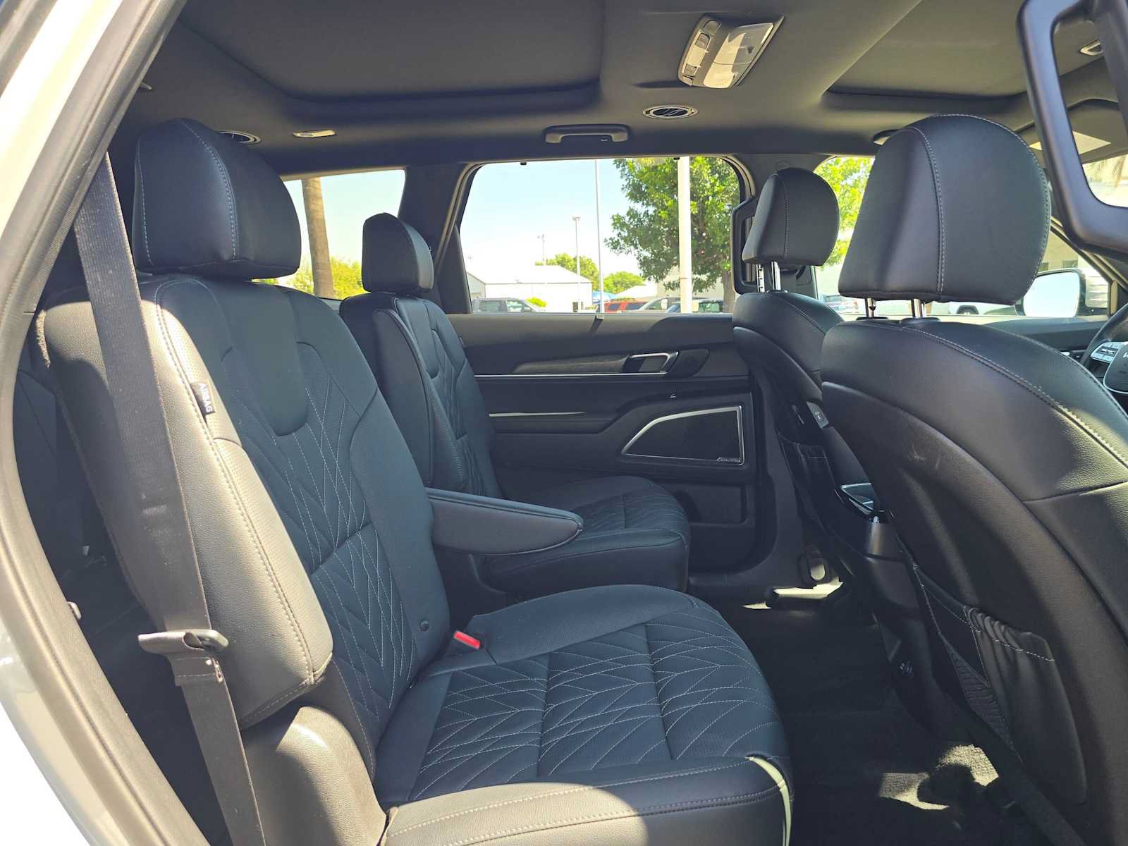 Used 2025 Kia Telluride SX X-Line AWD/4WD image 12