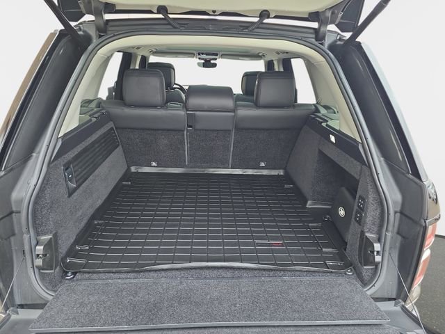 Used 2022 Land Rover Range Rover Westminster Edition image 14