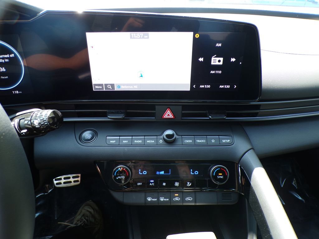 New 2026 Hyundai Elantra Sport FWD image 25