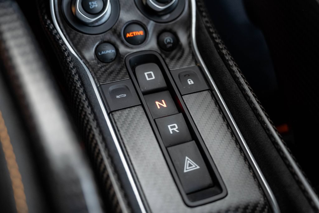 Used 2019 McLaren 600LT RWD image 71