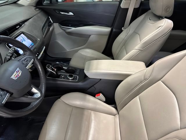 Used 2023 Cadillac XT4 Premium Luxury w/ Enhanced Visibility Package FWD image 45