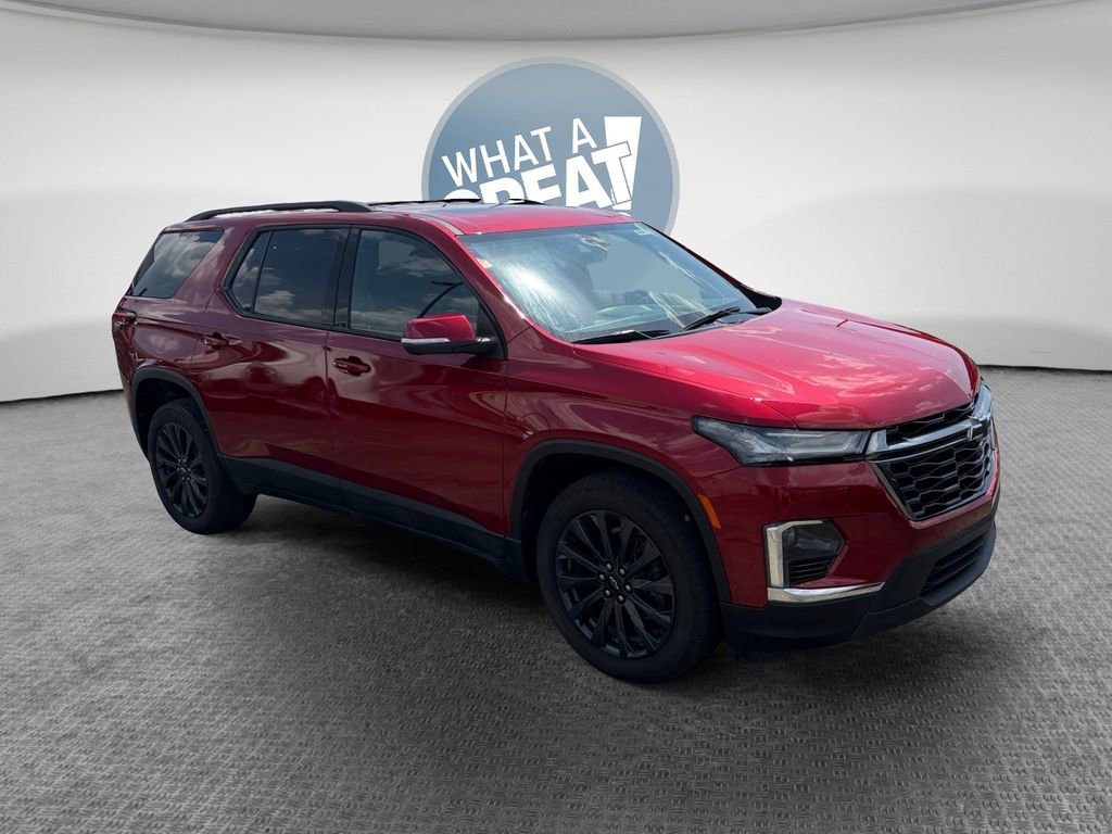 Used 2023 Chevrolet Traverse RS AWD/4WD image 1
