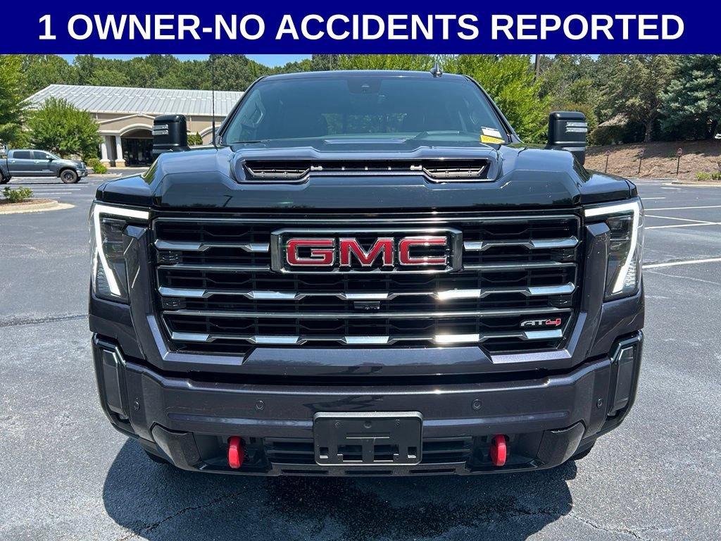 Used 2024 GMC Sierra 3500 AT4 w/ Technology Package AWD/4WD image 12
