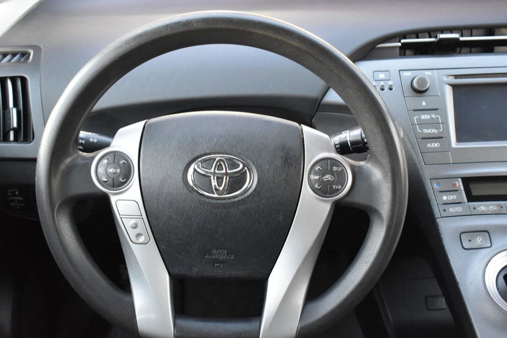 Used 2015 Toyota Prius One FWD image 27