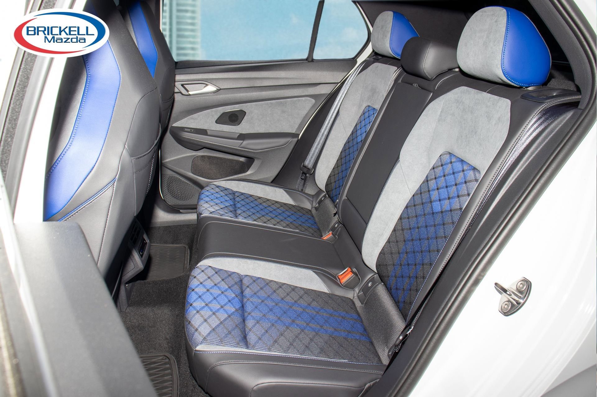 Used 2025 Volkswagen Golf w/ Euro Style Package image 7