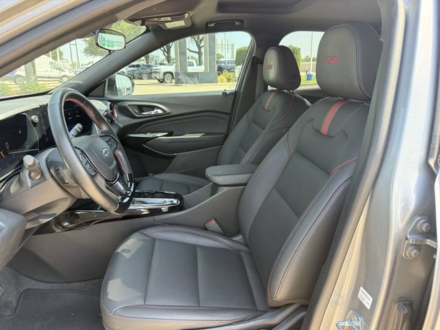 Certified 2024 Chevrolet Trax RS w/ Sunroof Package FWD image 28