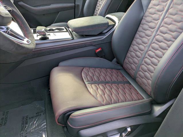 New 2025 Audi RS Q8 performance image 16