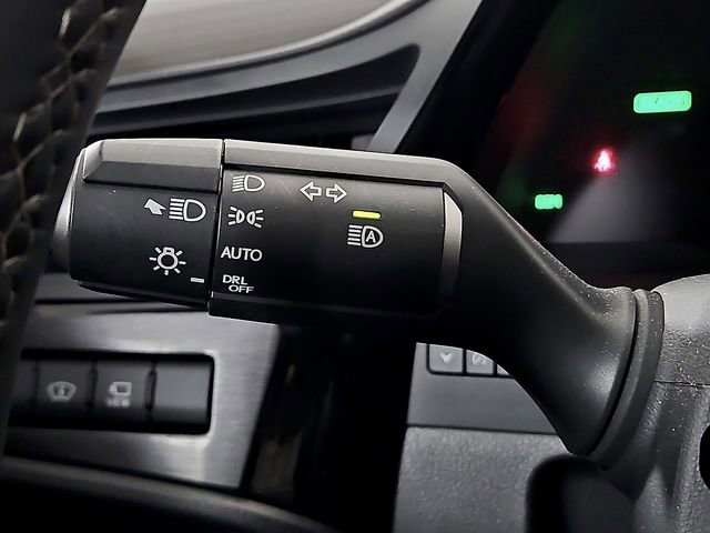 Used 2023 Lexus ES 300h F Sport w/ Accessory Package (Z2) FWD image 26