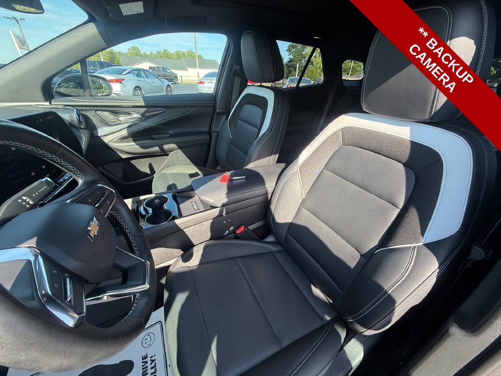 Used 2024 Chevrolet Blazer EV LT AWD/4WD image 15
