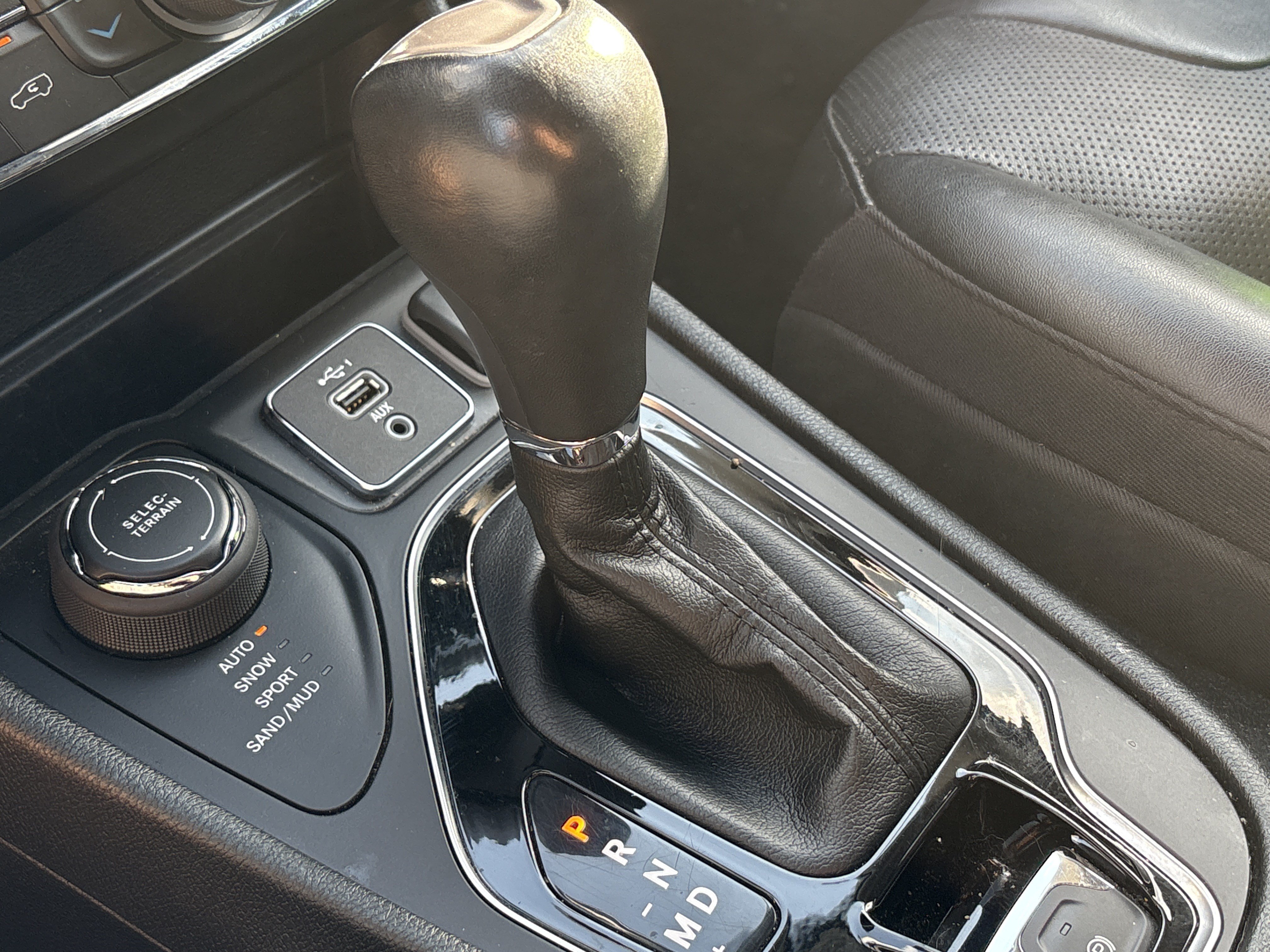 Used 2023 Jeep Cherokee Altitude Lux AWD/4WD image 6
