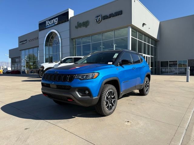 New 2025 Jeep Compass Trailhawk