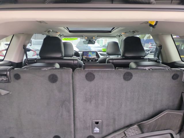 Used 2022 Toyota Highlander Platinum image 28