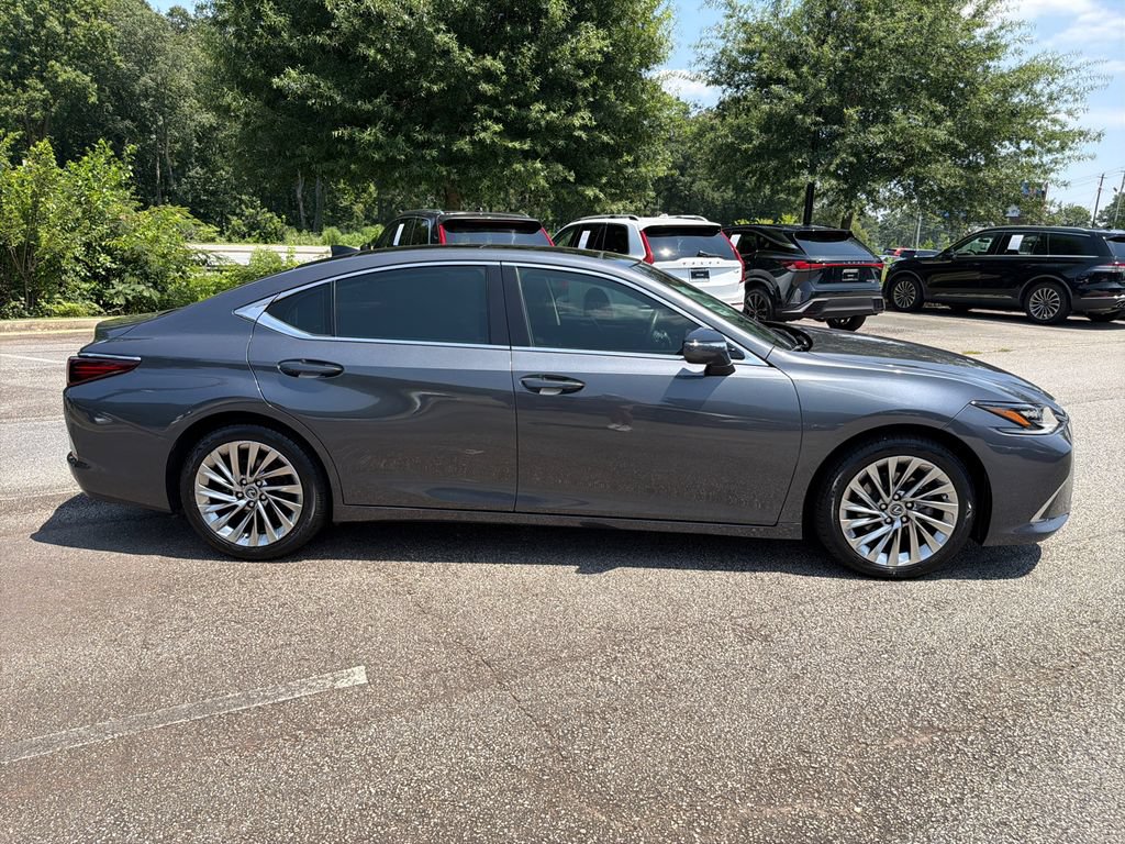 Used 2022 Lexus ES 350 Ultra Luxury FWD image 8
