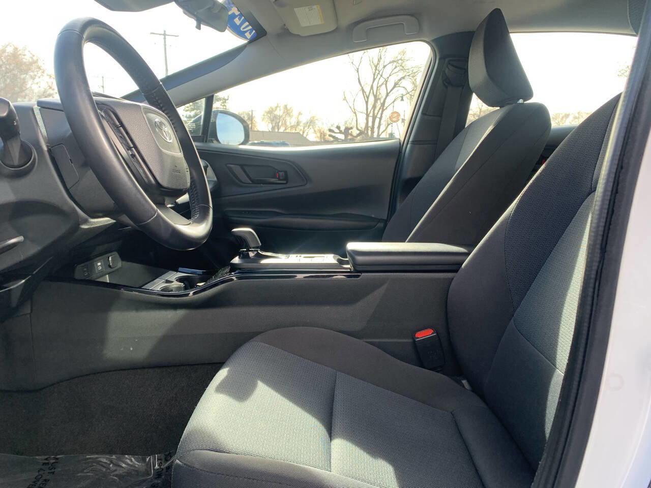 Used 2024 Toyota Prius LE image 7
